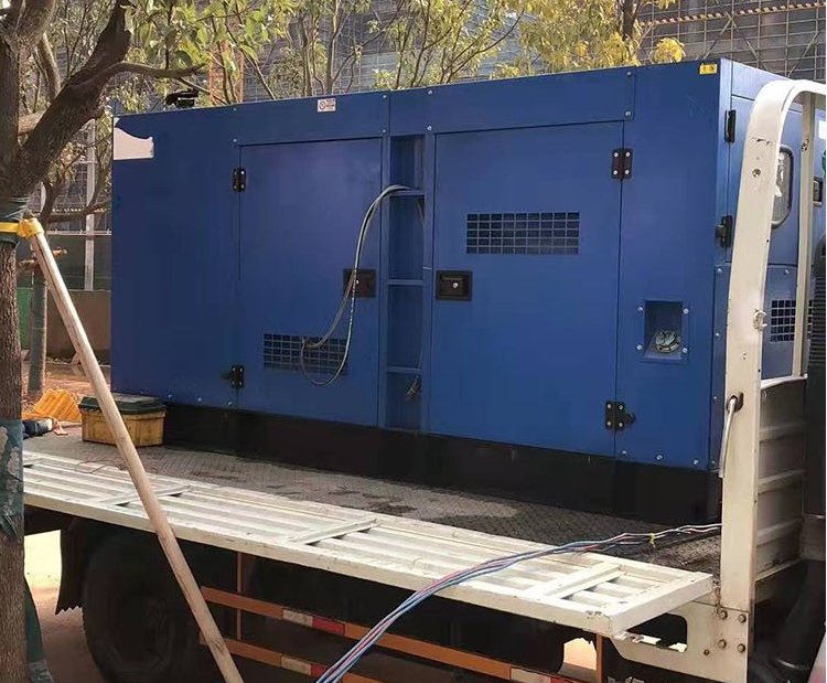 丘北柴油发电机组空气滤清器多久更换一次？