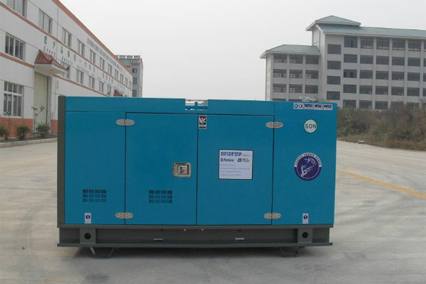 丘北发电机租赁如何正确安装空气滤清器？